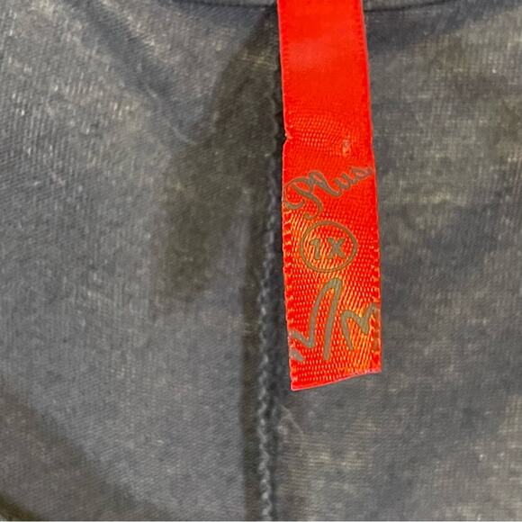 Plus, Free Spirit, Dolman Style Shirt with Fringe and Glitzy. Size 1X. New cond! - Picture 3 of 5